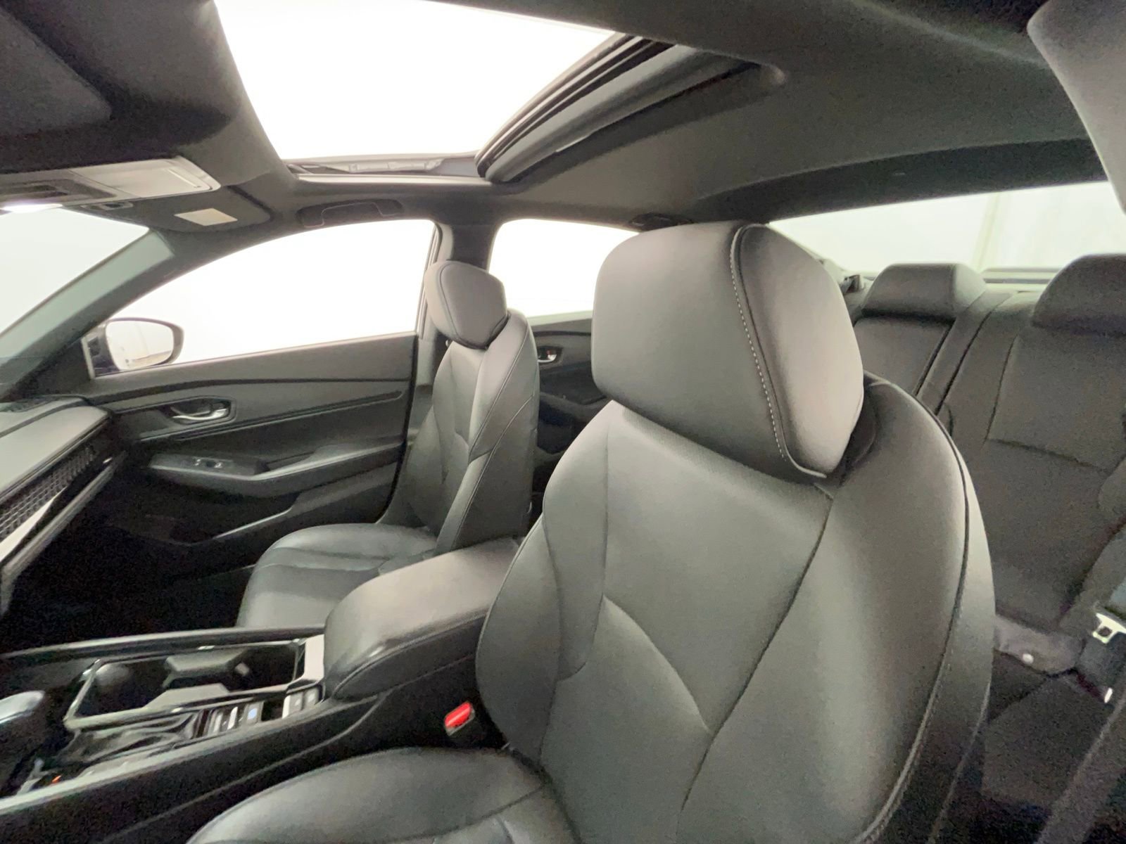 Used 2023 Honda Accord Sport image 28