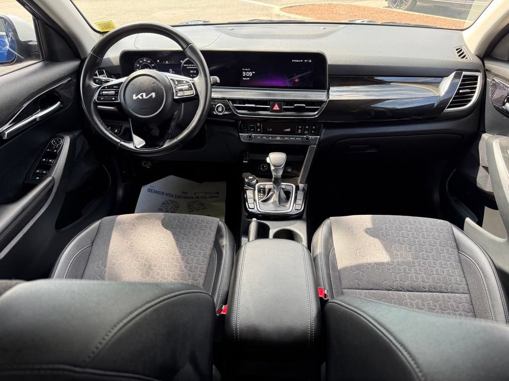 Used 2024 Kia Seltos S FWD image 24