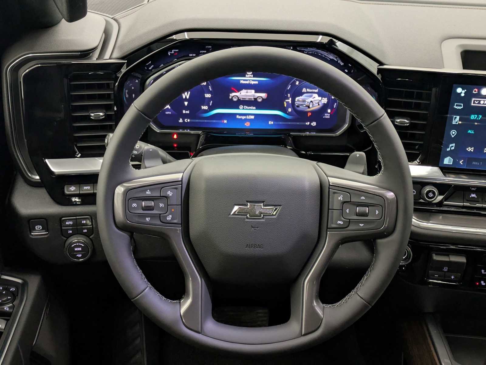 New 2026 Chevrolet Silverado 1500 High Country w/ Midnight Edition image 25