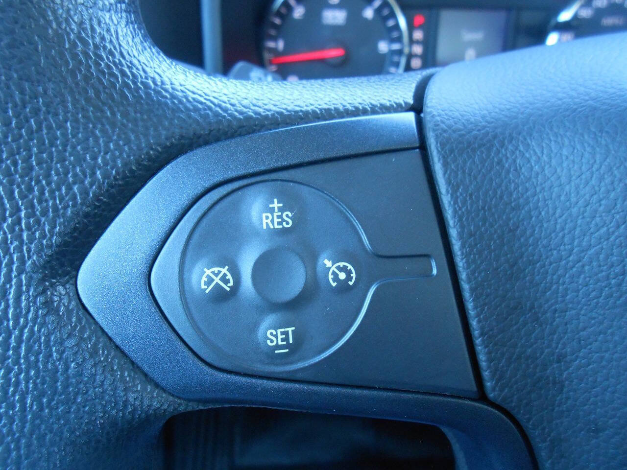 Used 2017 Chevrolet Silverado 2500 W/T AWD/4WD image 15