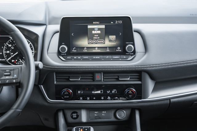 Used 2026 Nissan Rogue SV image 26