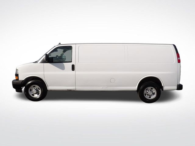 Used 2020 Chevrolet Express 2500 Extended w/ Driver Convenience Package image 8