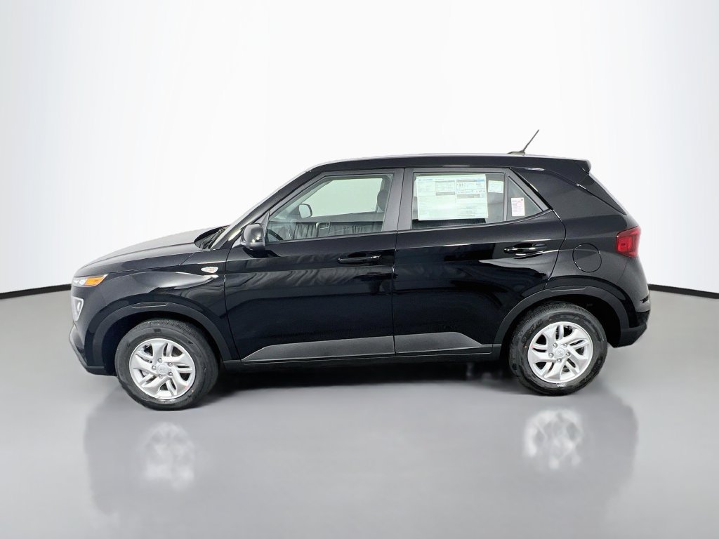 New 2026 Hyundai Venue SE FWD image 4