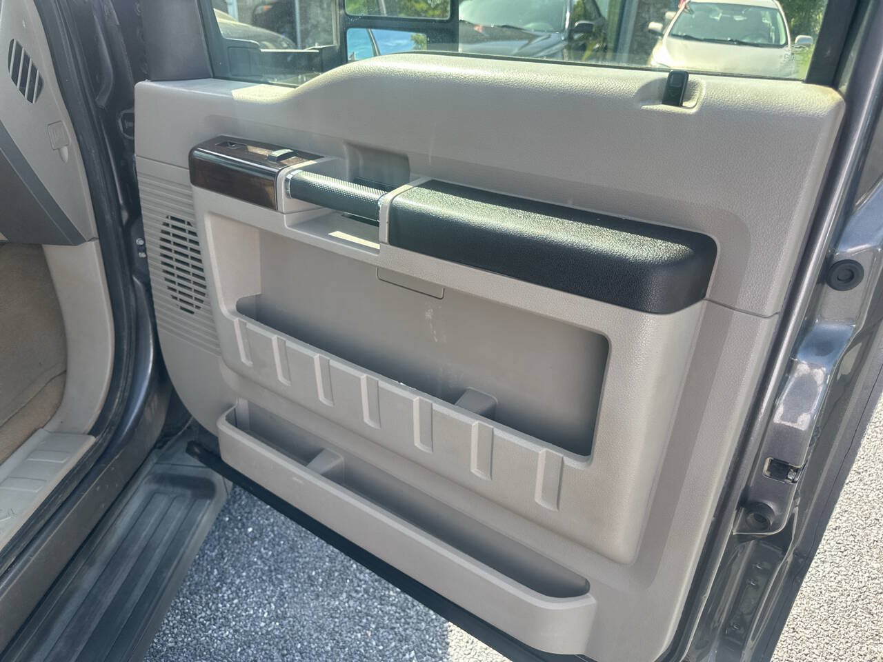 Used 2008 Ford F250 Lariat AWD/4WD image 16