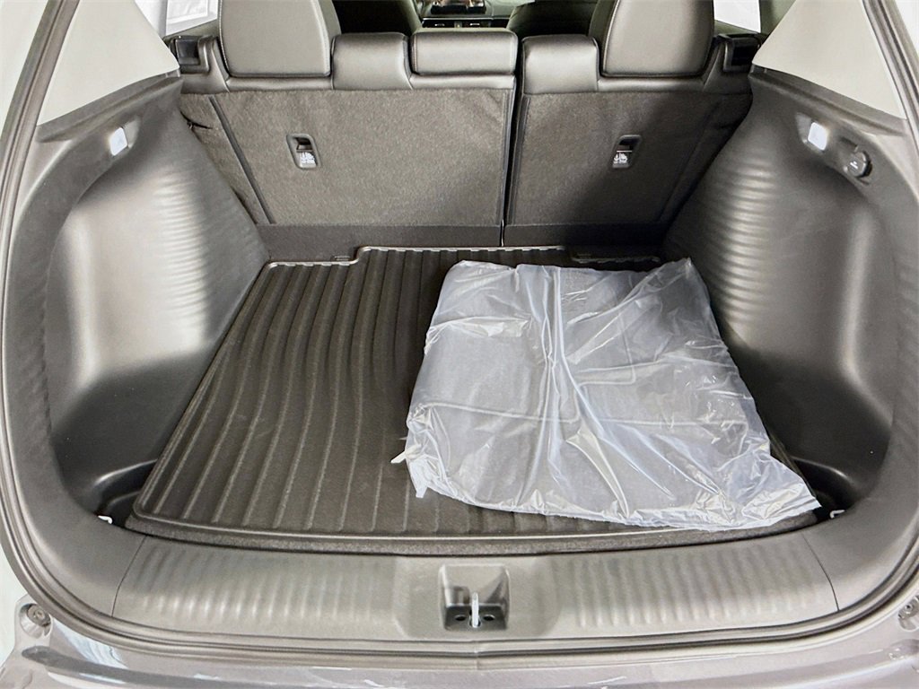 Used 2025 Acura ADX AWD image 25