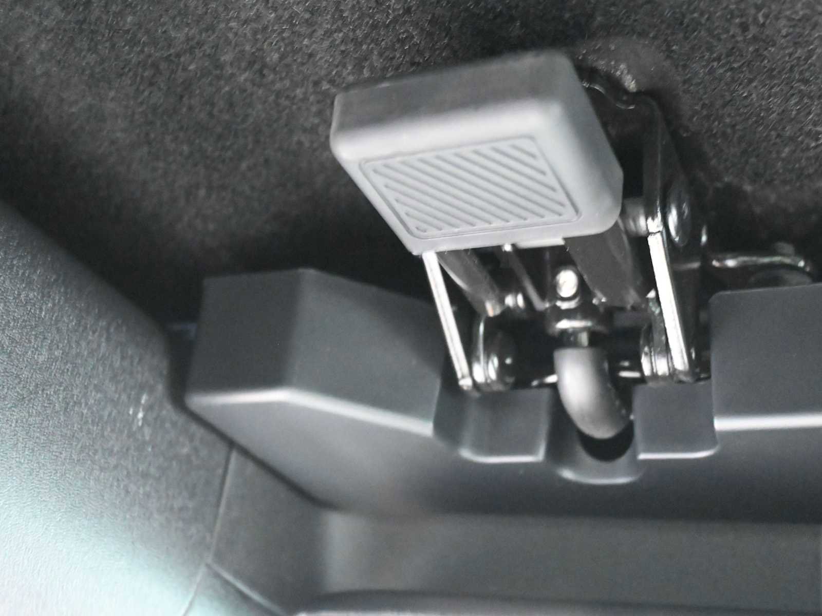 New 2025 Ford Bronco Badlands image 48