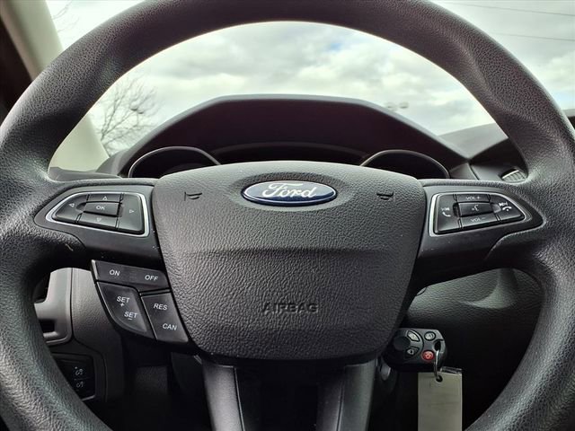 Used 2017 Ford Focus SE image 20