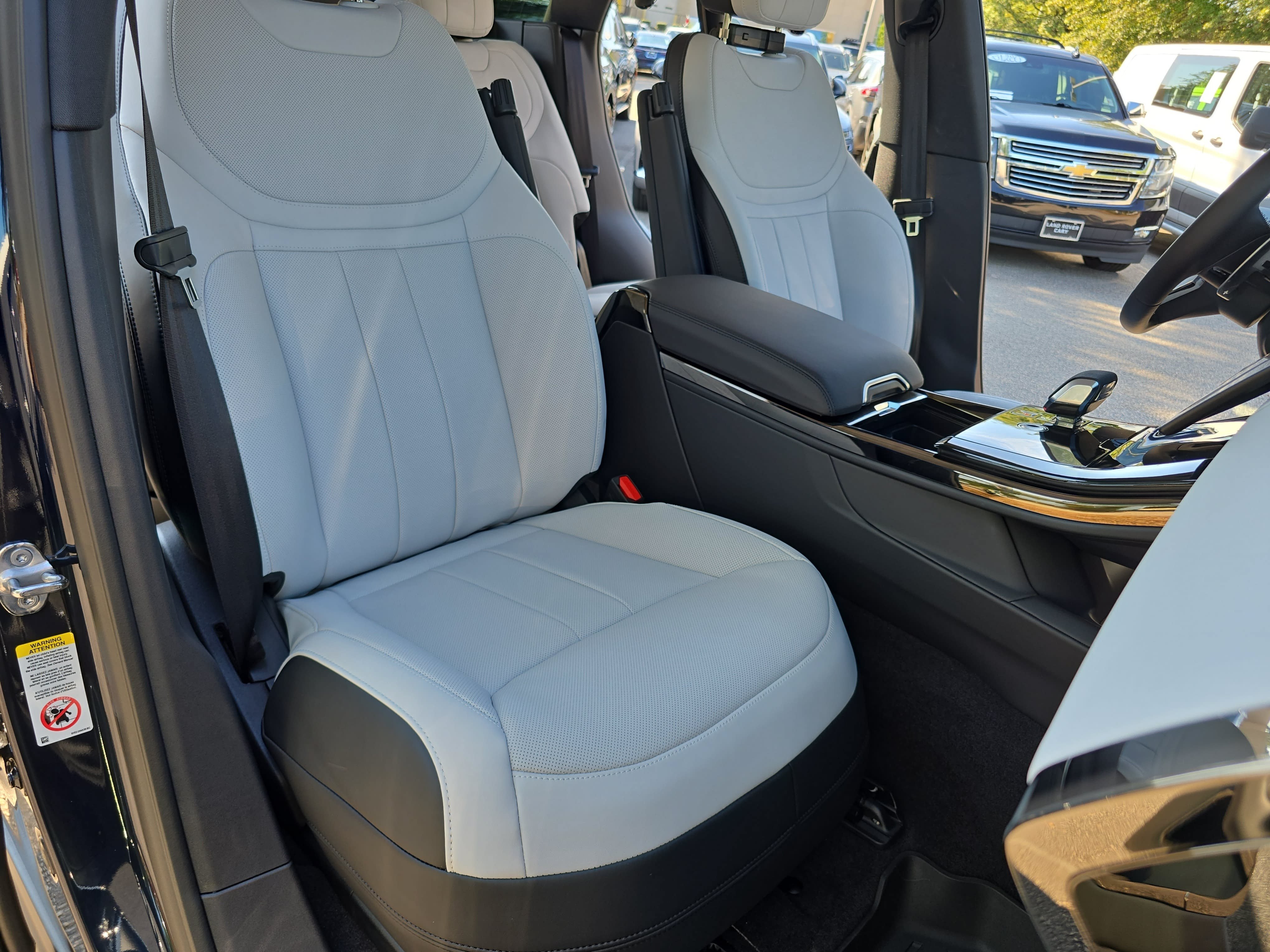 New 2026 Land Rover Range Rover Sport Dynamic SE AWD/4WD image 10
