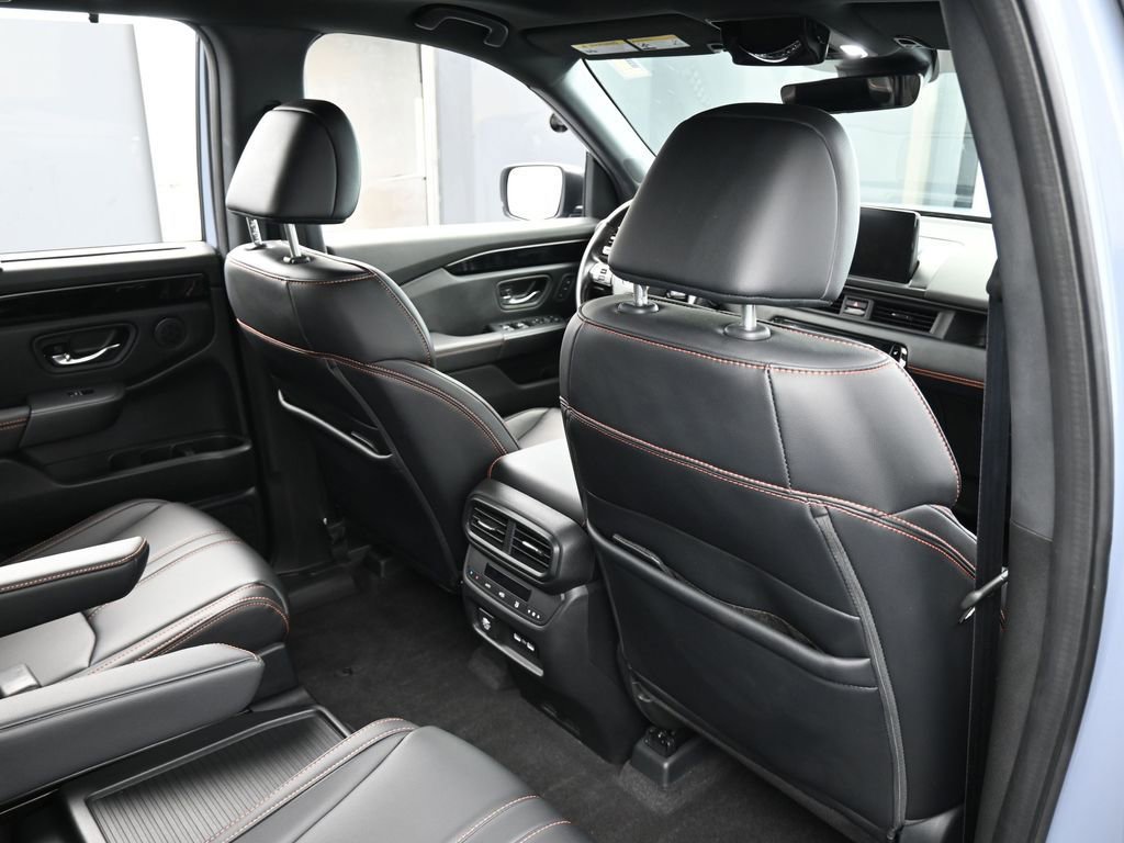 Used 2023 Honda Pilot TrailSport image 50