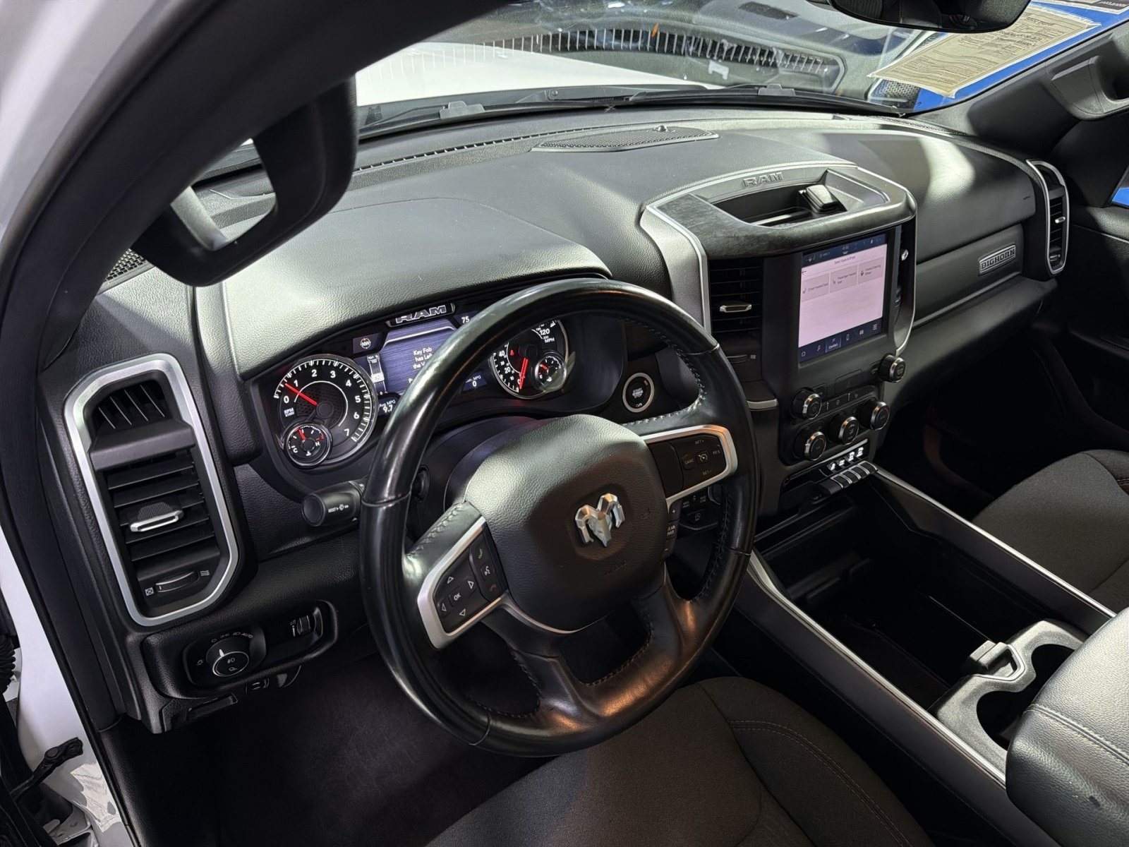 Used 2022 RAM 1500 Big Horn AWD/4WD image 21