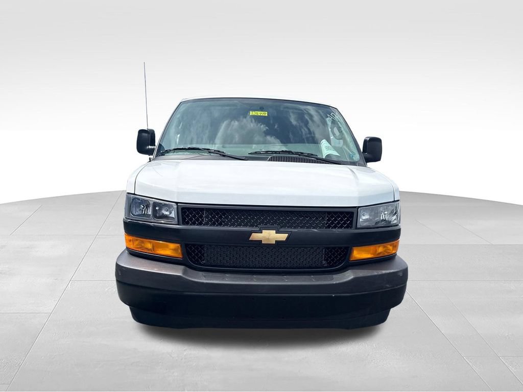 New 2026 Chevrolet Express 2500 w/ Driver Convenience Package RWD image 20