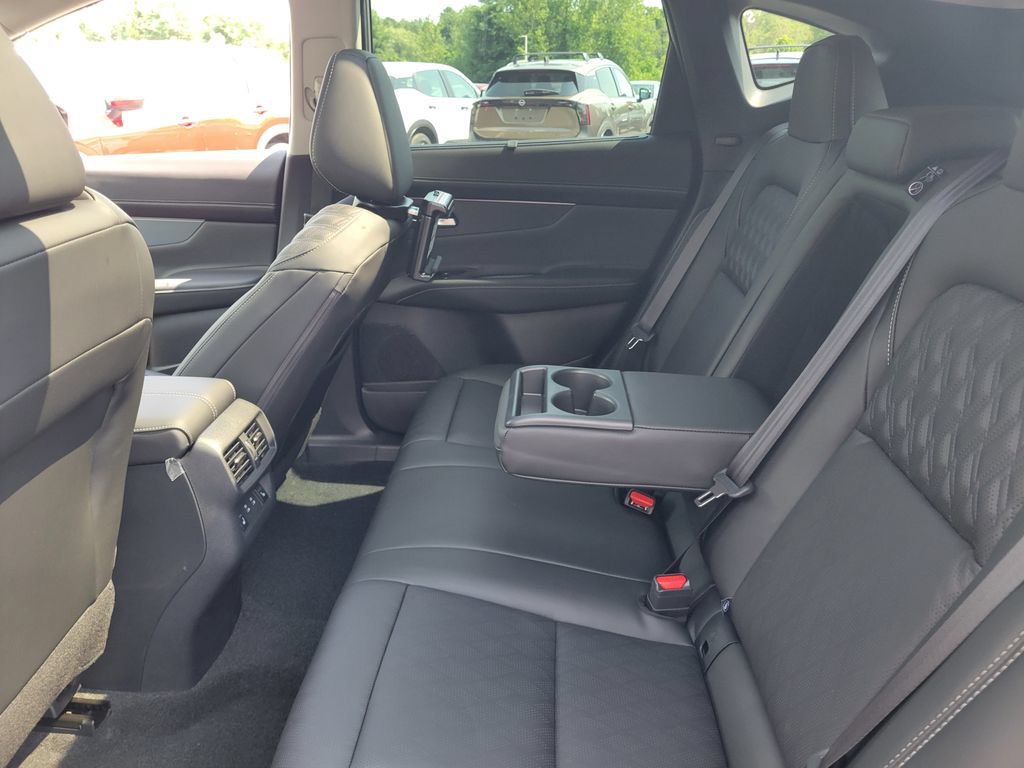 New 2026 Nissan Murano Platinum w/ Cargo Package AWD/4WD image 32