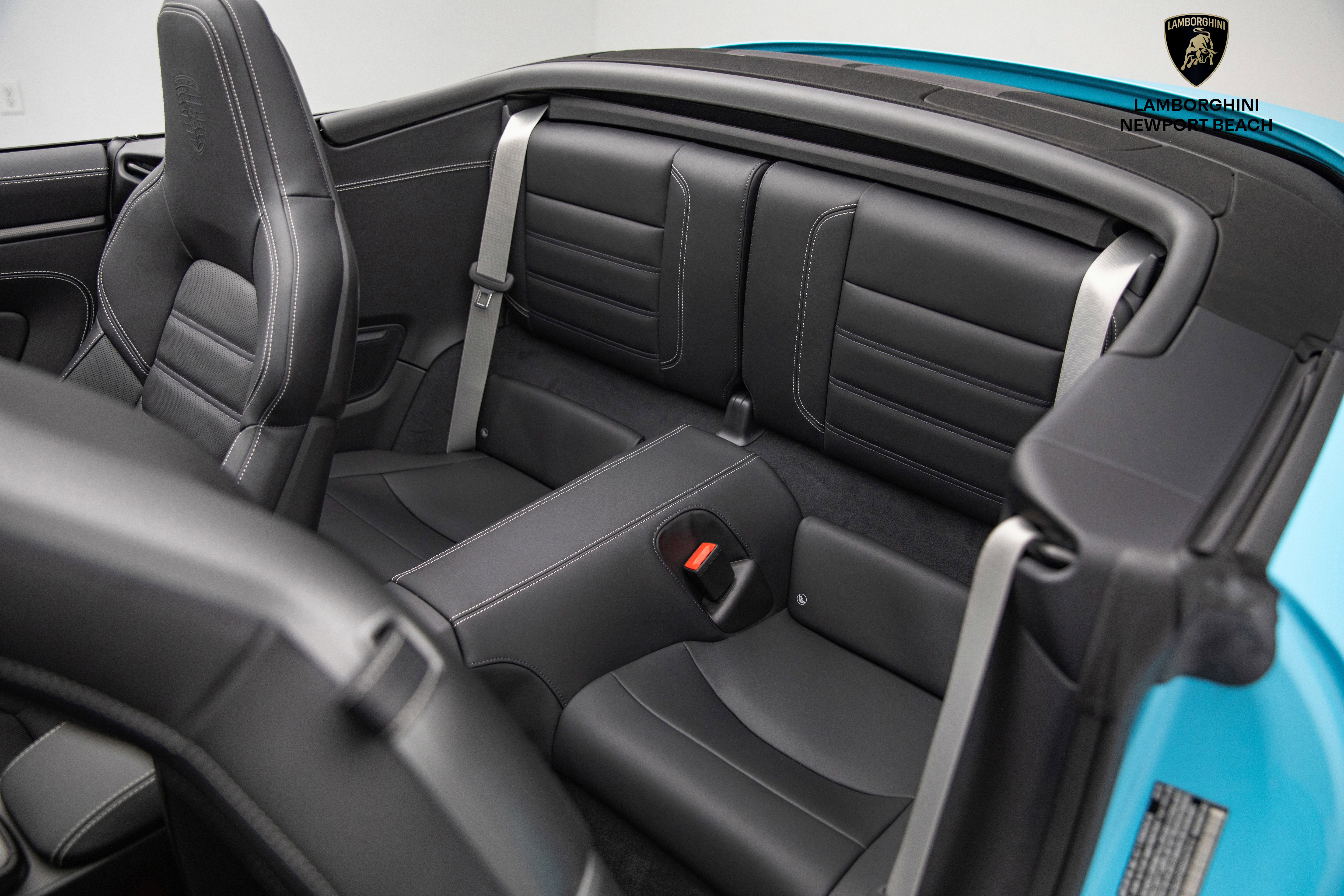 Used 2025 Porsche 911 GTS image 25