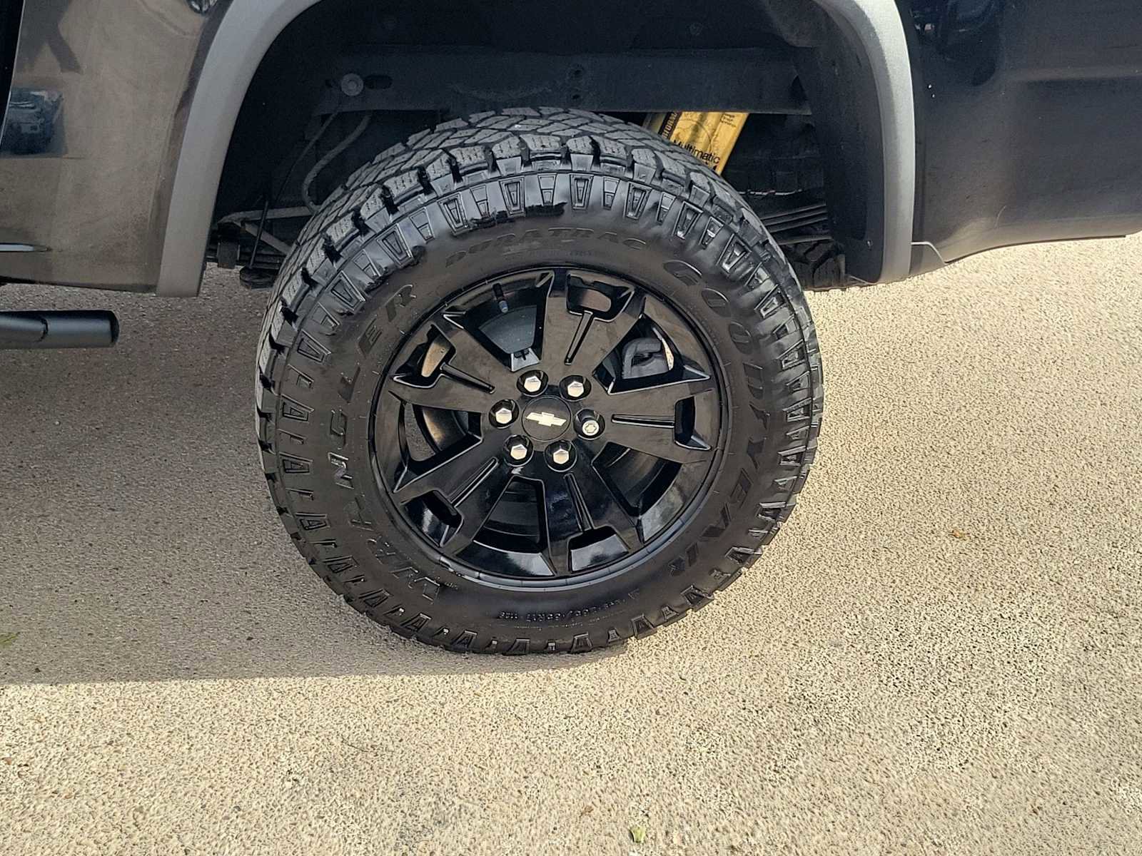 Used 2021 Chevrolet Colorado ZR2 w/ ZR2 Midnight Special Edition image 8