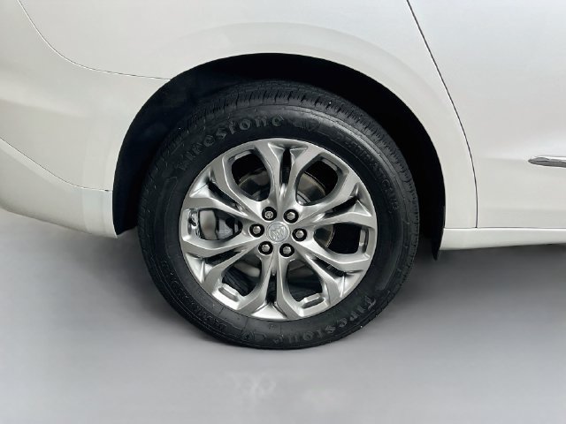 Used 2021 Buick Enclave Avenir AWD/4WD image 40