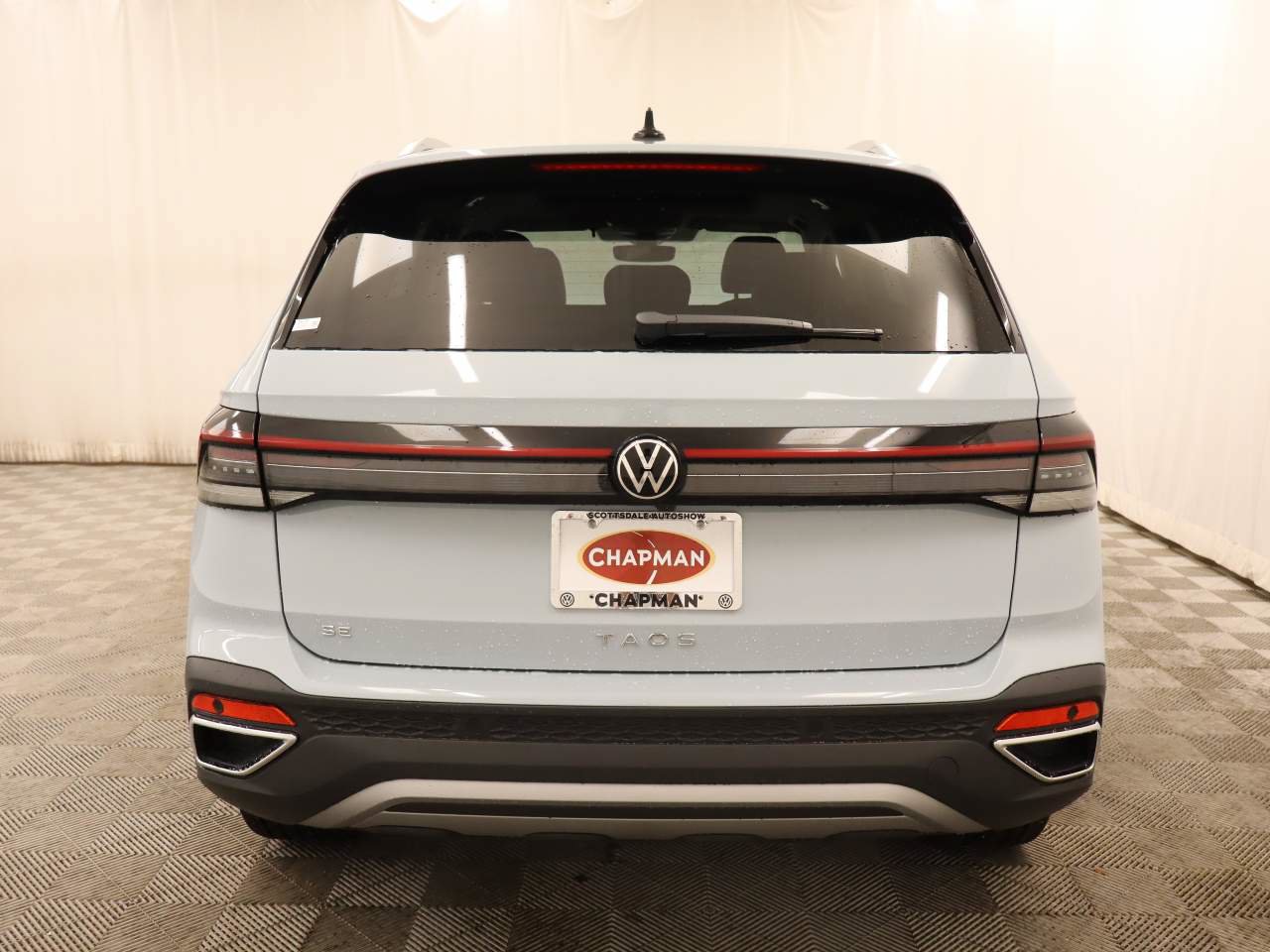 New 2026 Volkswagen Taos SE FWD image 5