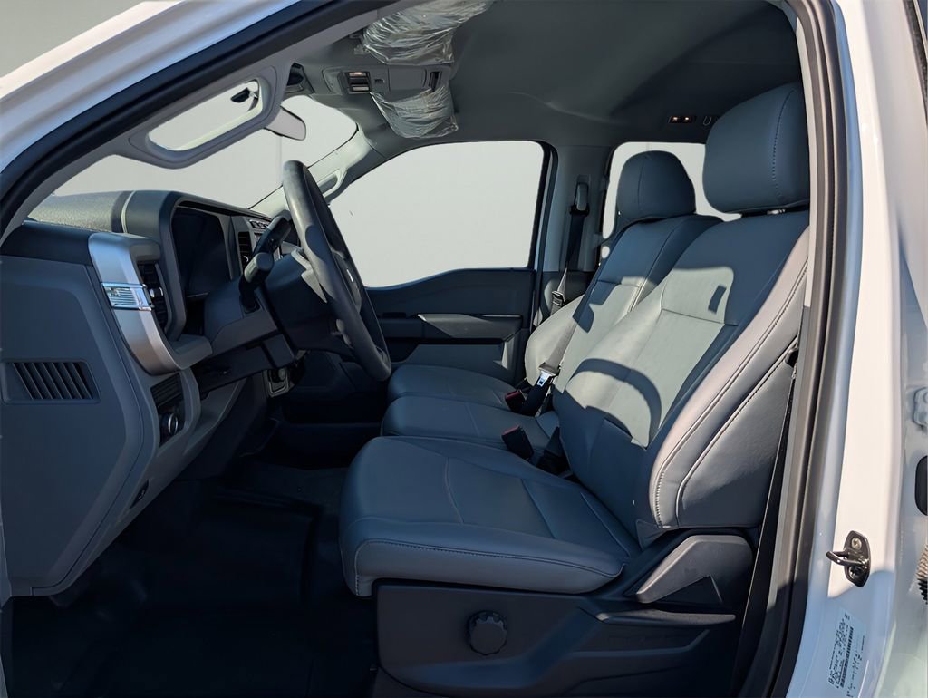 Used 2023 Ford F450 XL w/ Snow Plow Prep Package image 10