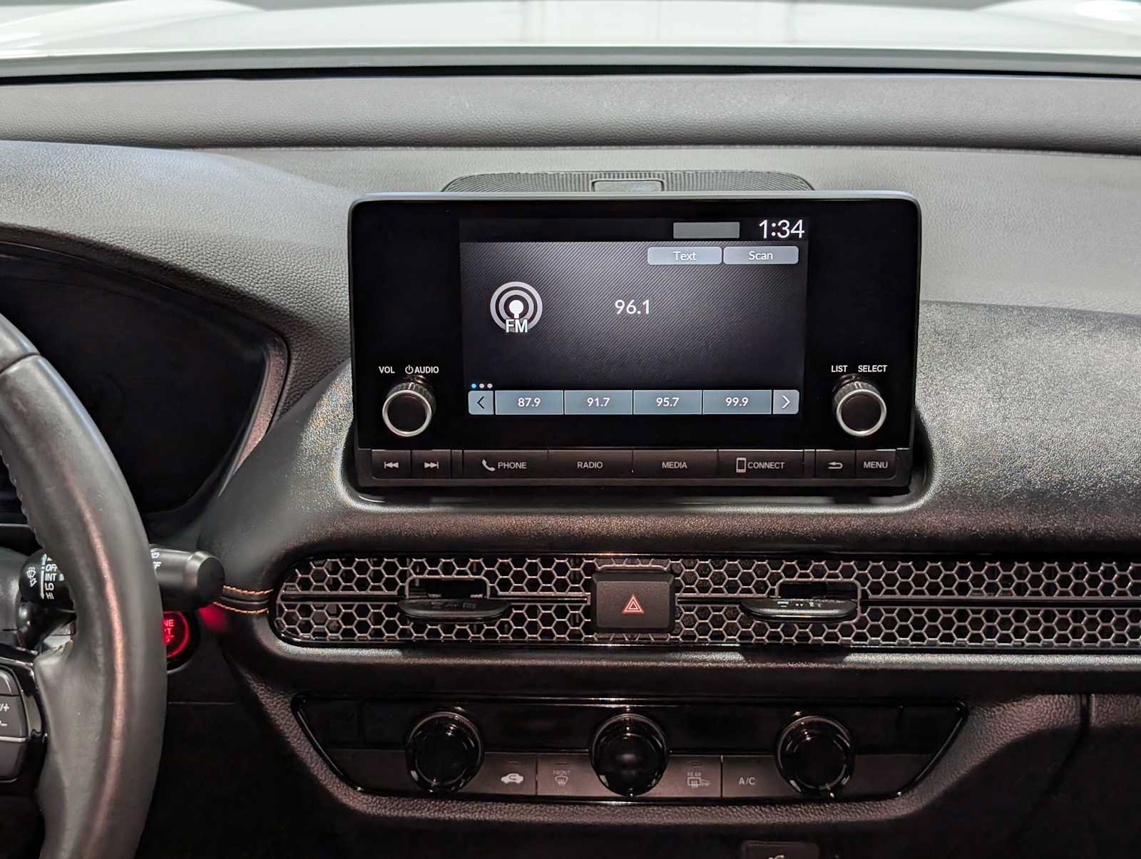 Certified 2024 Honda HR-V Sport image 18