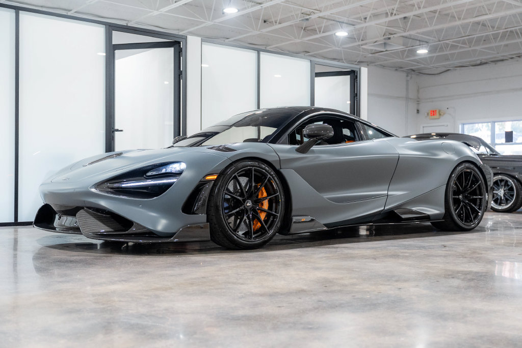Used 2021 McLaren 765LT RWD image 24