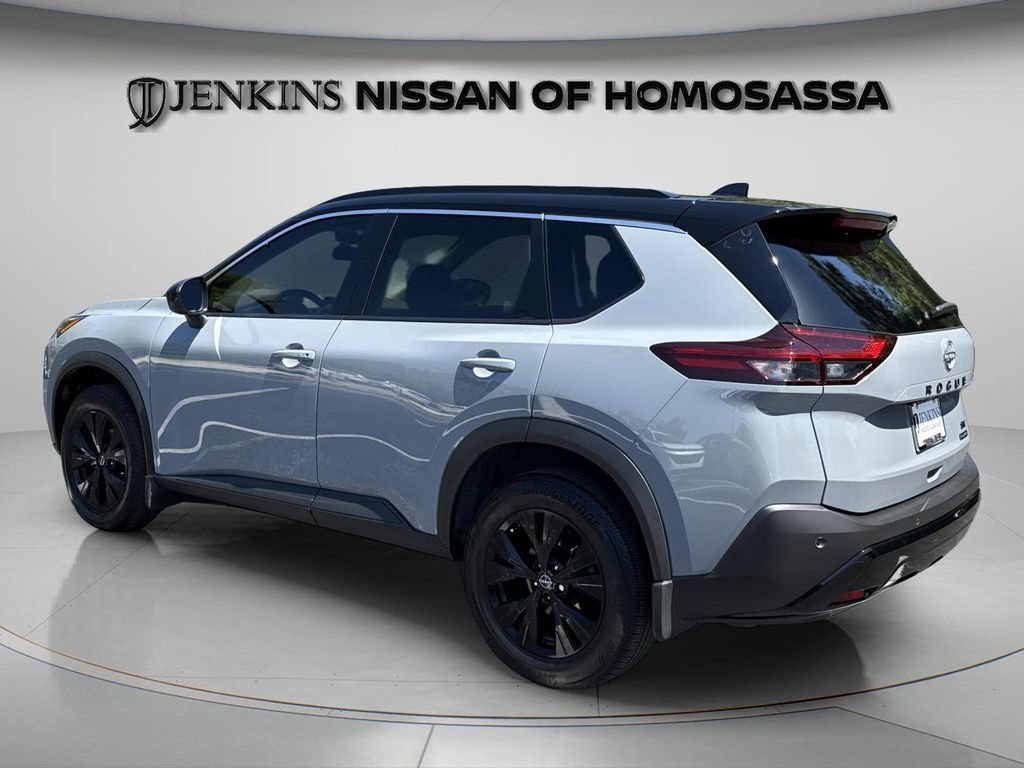 Certified 2023 Nissan Rogue SV w/ SV Premium B Package image 7