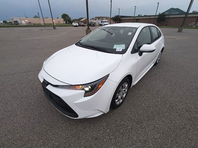 Certified 2025 Toyota Corolla LE FWD image 13