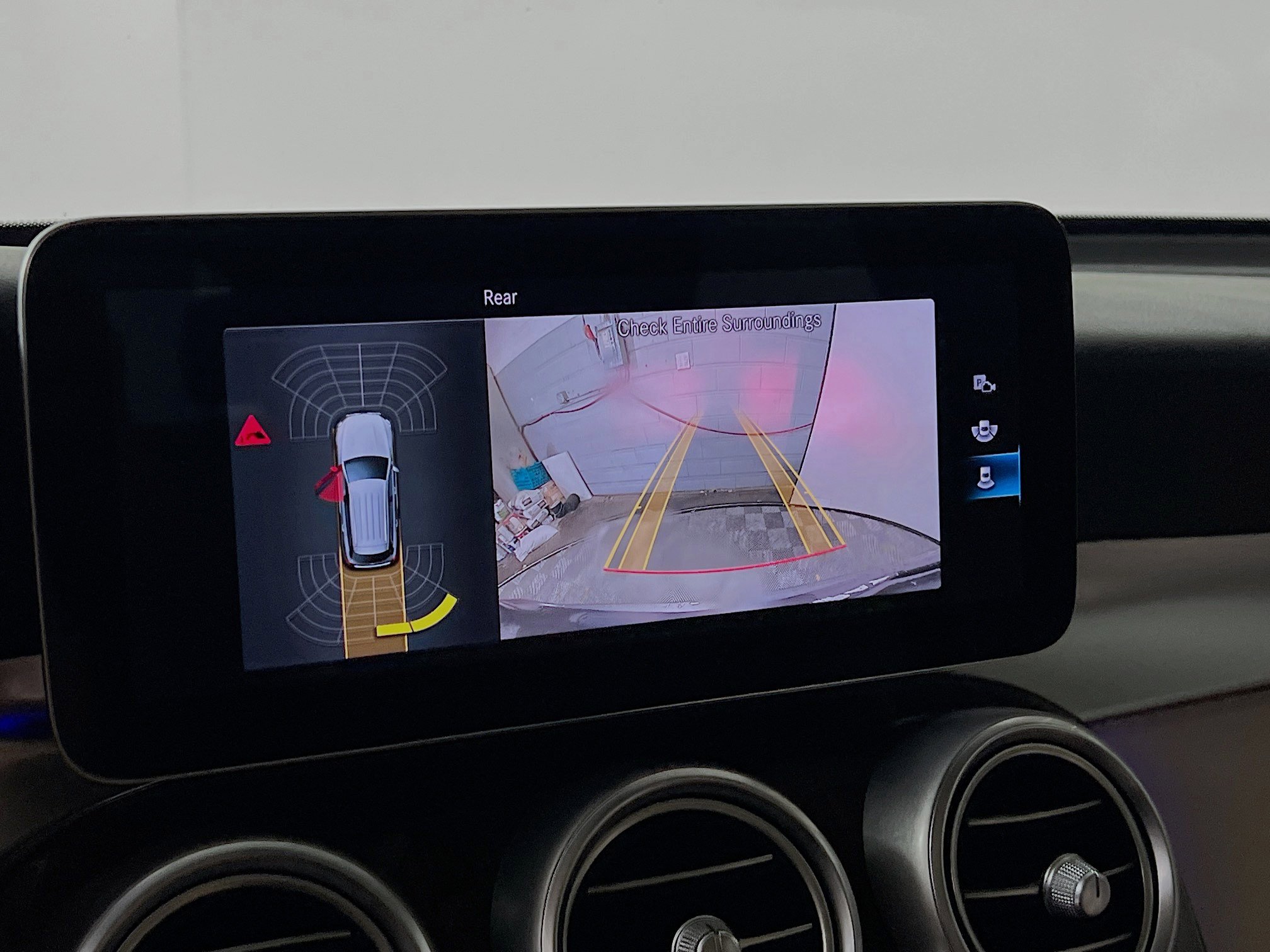 Used 2021 Mercedes-Benz GLC 300 image 28