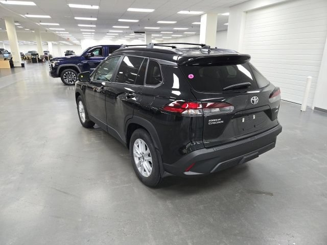 New 2026 Toyota Corolla Cross LE AWD/4WD image 4