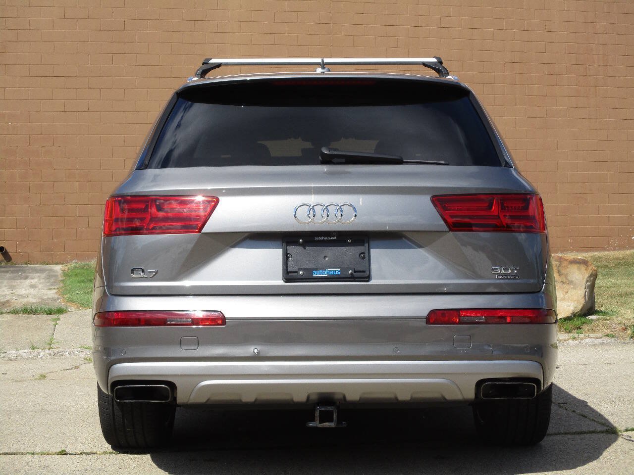 Used 2017 Audi Q7 3.0T Prestige AWD/4WD image 40