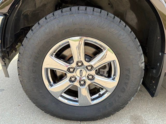 Used 2019 Ford F150 Lariat w/ Equipment Group 502A Luxury AWD/4WD image 8