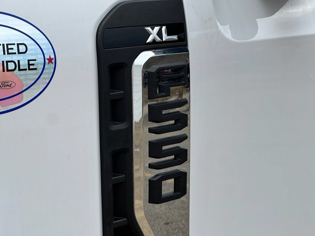 New 2026 Ford F550 4x4 SuperCab Super Duty image 23