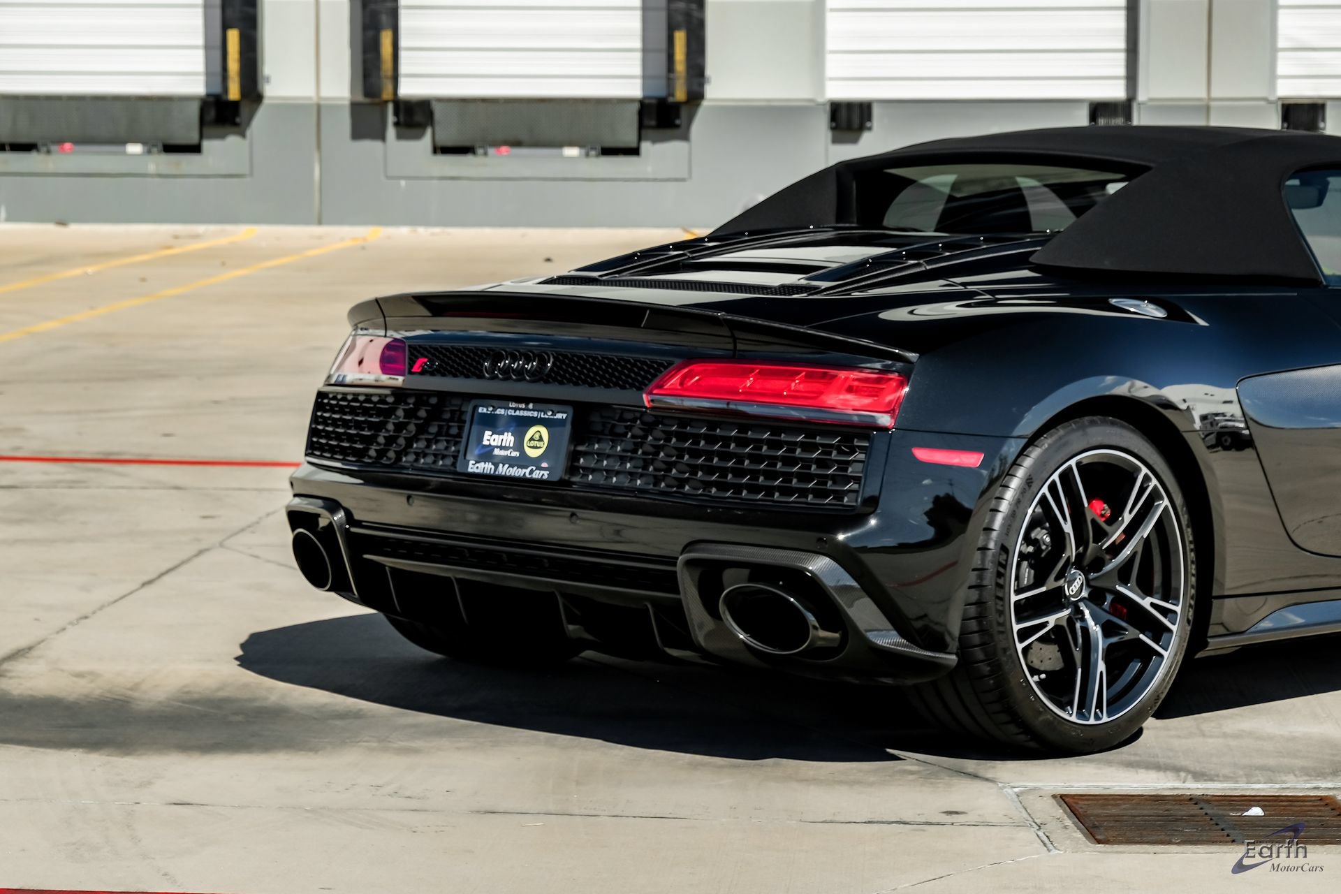Used 2022 Audi R8 V10 performance AWD/4WD image 24