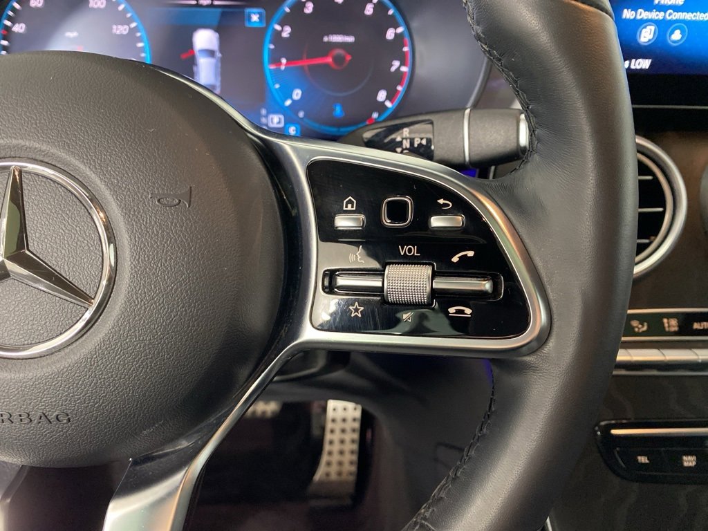 Used 2023 Mercedes-Benz GLC 300 4MATIC Coupe image 17