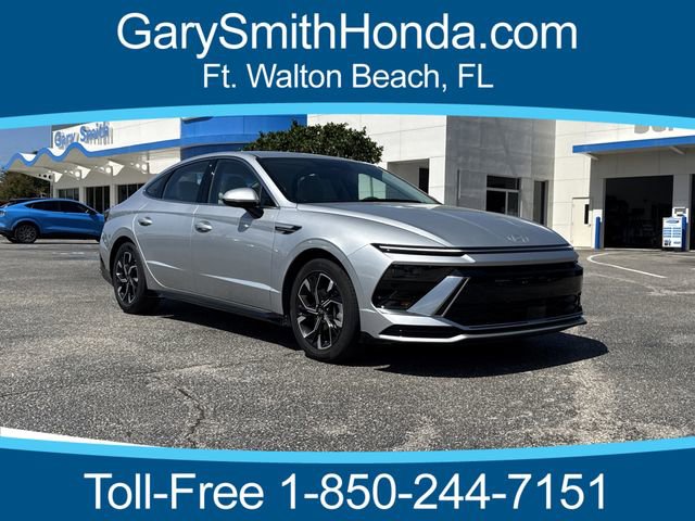 Used 2025 Hyundai Sonata SEL image 1