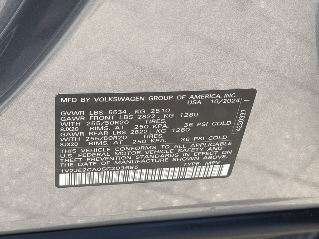 Used 2025 Volkswagen Atlas Cross Sport SE FWD image 30