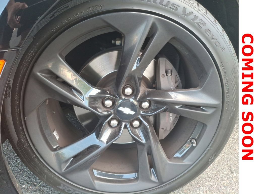 Used 2019 Chevrolet Camaro SS RWD image 9