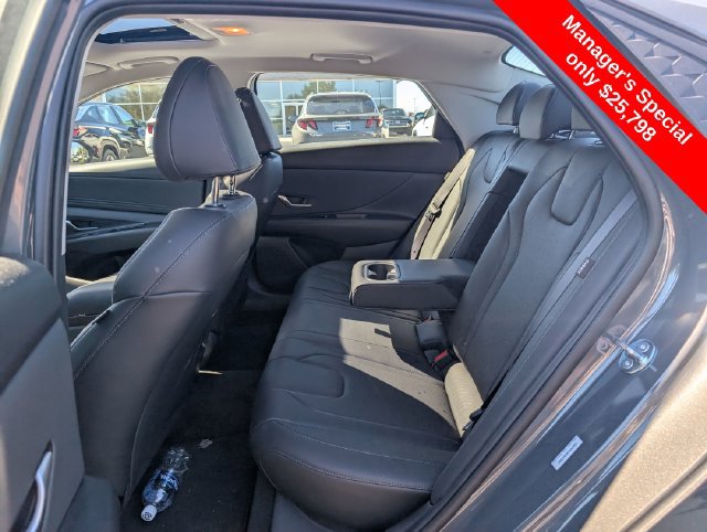 Certified 2026 Hyundai Elantra Limited FWD image 9