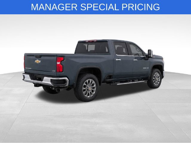 New 2026 Chevrolet Silverado 3500 LTZ w/ LTZ Premium Package AWD/4WD image 4