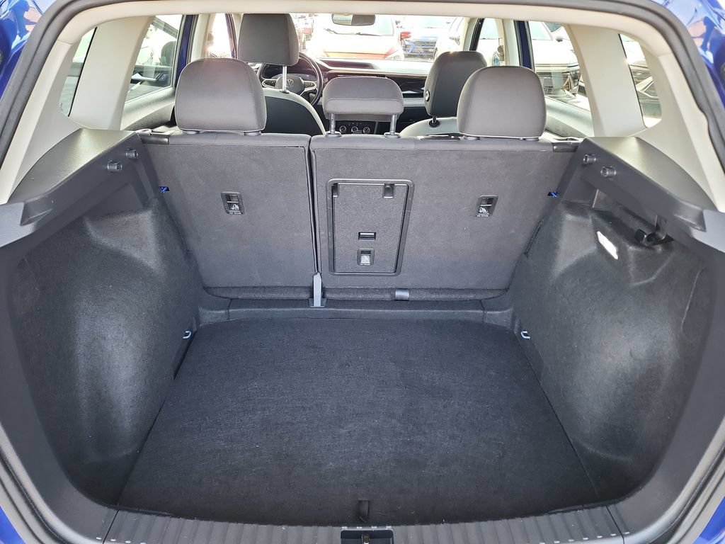 Used 2024 Volkswagen Taos S FWD image 38