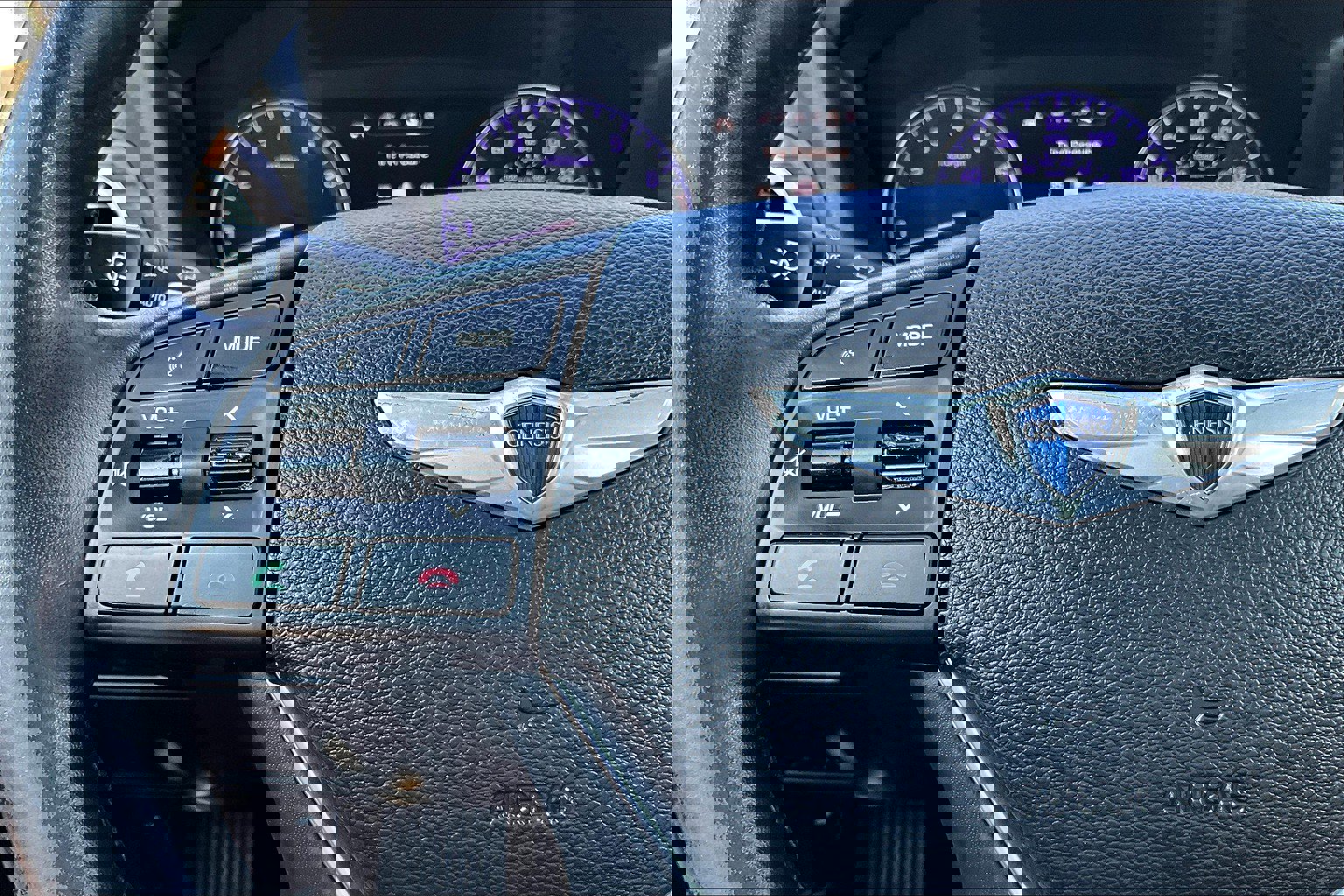 Used 2015 Hyundai Genesis 3.8 w/ Option Group 03 image 19