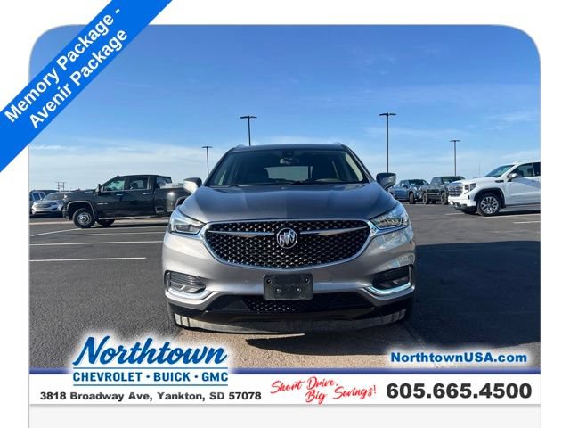 Used 2019 Buick Enclave Avenir w/ Avenir Technology Package AWD/4WD video 3