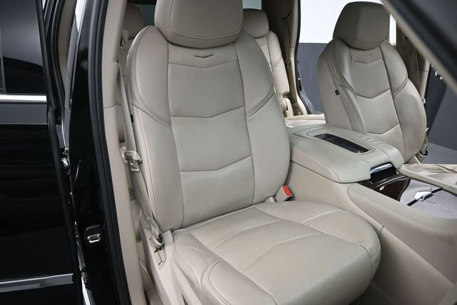 Used 2015 Cadillac Escalade Premium AWD/4WD image 21