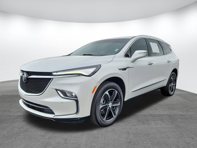 Used 2022 Buick Enclave Essence w/ Experience Buick Package image 3