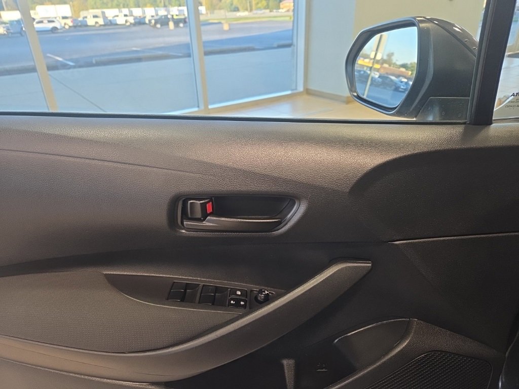 Used 2024 Toyota Corolla LE image 11