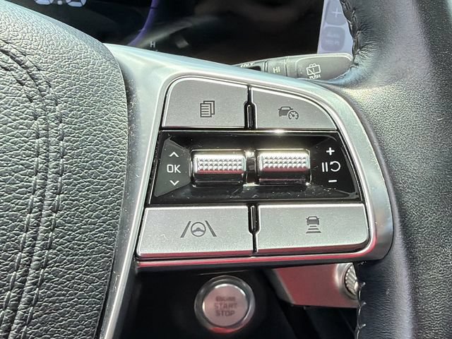 Used 2025 Kia Telluride EX w/ EX Captain's Chair Package FWD image 26