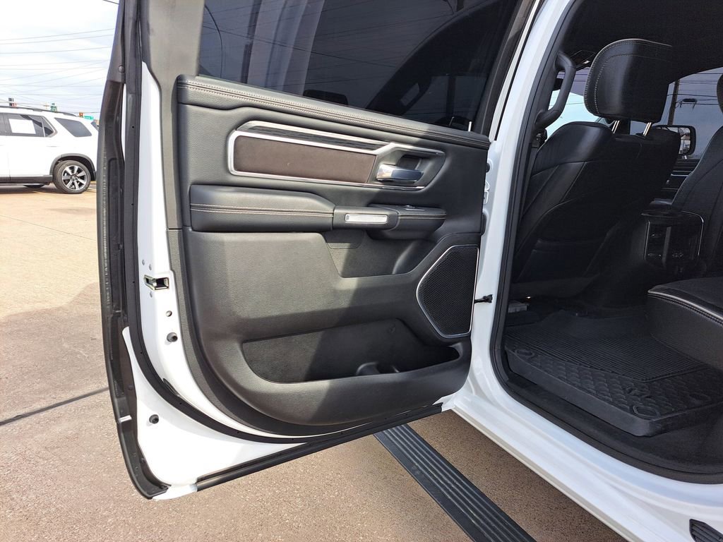 Used 2023 RAM 1500 Laramie image 8