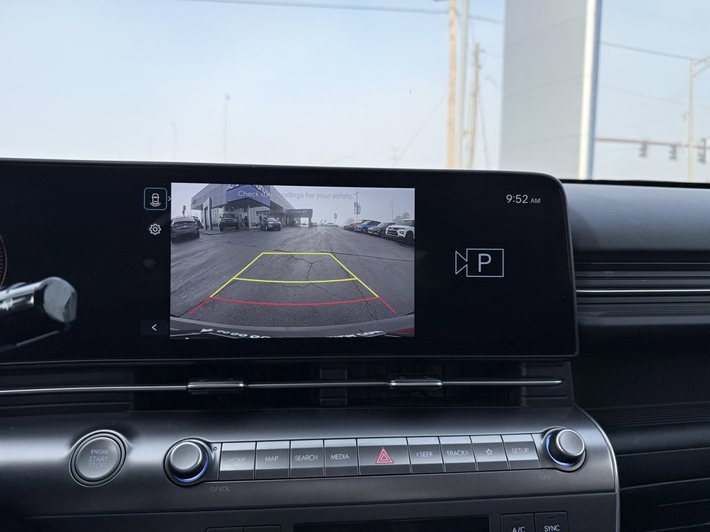 Used 2024 Hyundai Kona SEL image 15