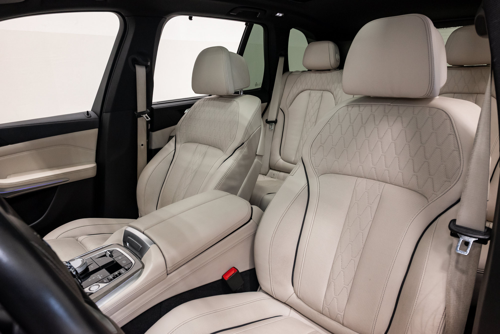 Used 2019 BMW X5 xDrive40i w/ Executive Package AWD/4WD image 11