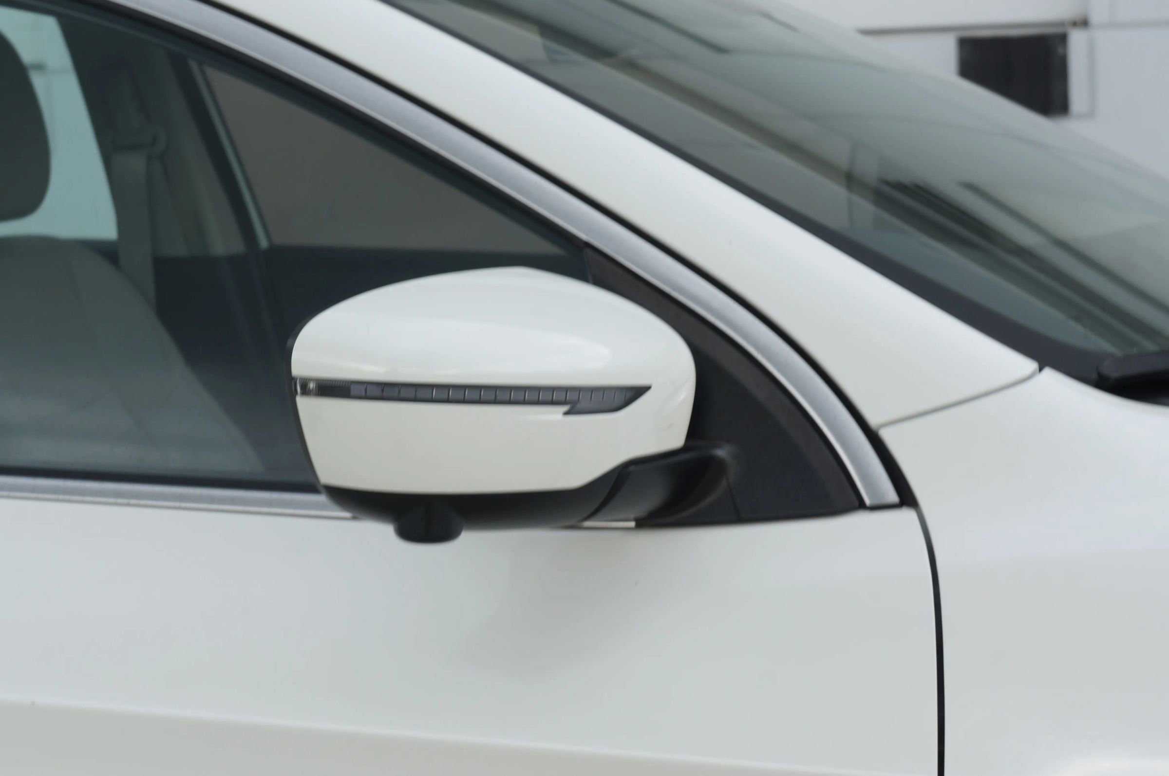 Used 2022 Nissan Rogue Sport SV w/ Technology Package image 19