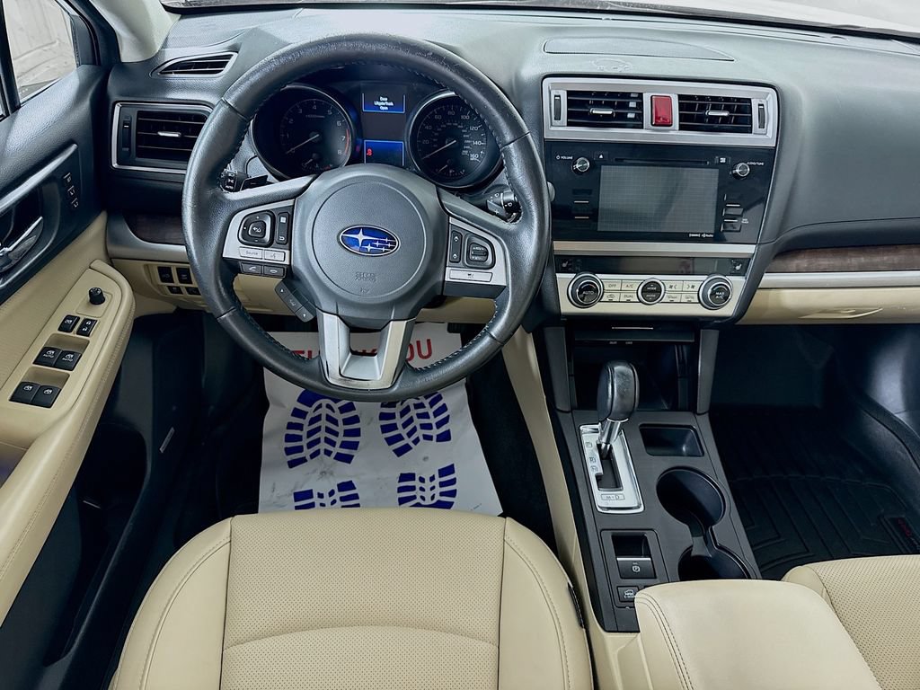 Used 2015 Subaru Outback 3.6R Limited AWD/4WD image 3
