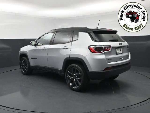 New 2026 Jeep Compass Limited w/ Sun, Sound & Navigation Group AWD/4WD image 4